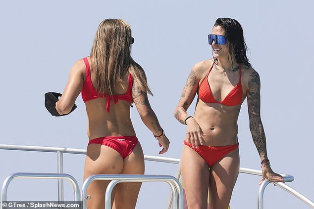 Spain’s Women’s World Cup winners party on a yacht in Ibiza and relax on paddleboards, as kiss-gate star Jenni Hermoso ignores the fall-out engulfing their FA president