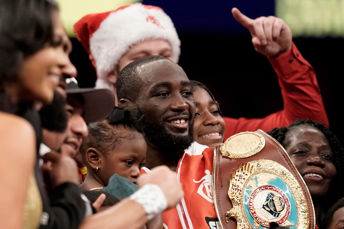 Exciting Development in Boxing: Terence Crawford and Errol Spence Set to Clash on July 29