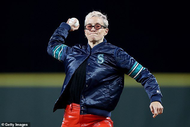 Megan Rapinoe Wields a Trident, Strikes Poses on the Mound as She Throws First Pitch for Seattle Mariners, Shortly Following Last USWNT Game