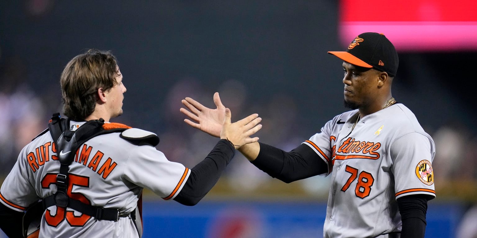 O’s secure series in desert to begin long road trip