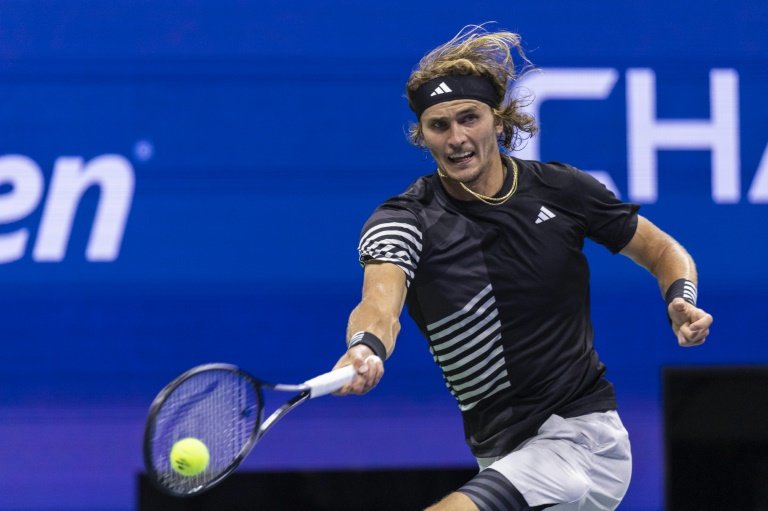 Zverev outduels Sinner at US Open, faces Alcaraz in quarters