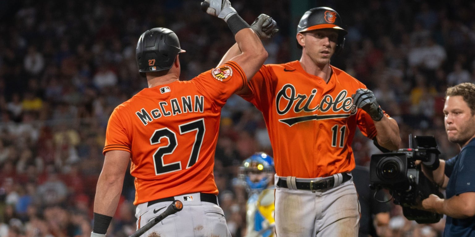 5 homers? 14 hits? O’s 7th straight win had it all