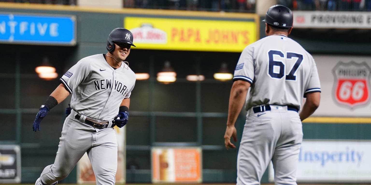 Players with home run in first at-bat