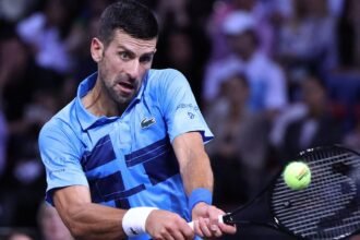 Djokovic apologises to Chinese fans for airport gaffe