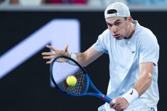 Davis Cup captain Leon Smith reveals how Jack Draper can beat Carlos Alcaraz ahead of Australian Open fourth round clash