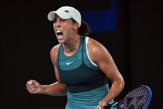 Madison Keys books her place in the Australian Open final following rollercoaster three-set thriller against Iga Swiatek